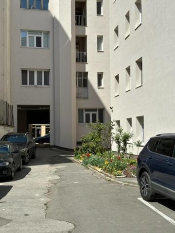 Sunny House One Apartment บราติสลาวา ภายนอก รูปภาพ